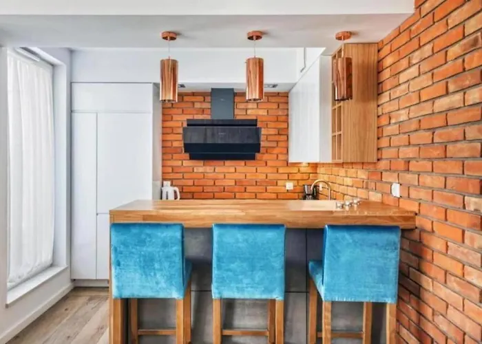 Close-central - One Bedroom With Balcony - Center - Sb12 Apartment